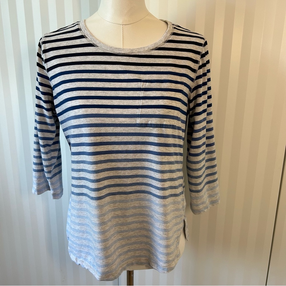 Christopher & Banks petite gray and blue fading stripes long sleeve tee Size L